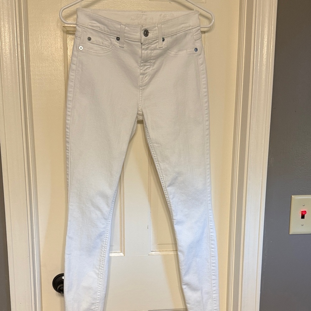 EUC 7 For All Mankind Women's Crisp White Skinny Jeans